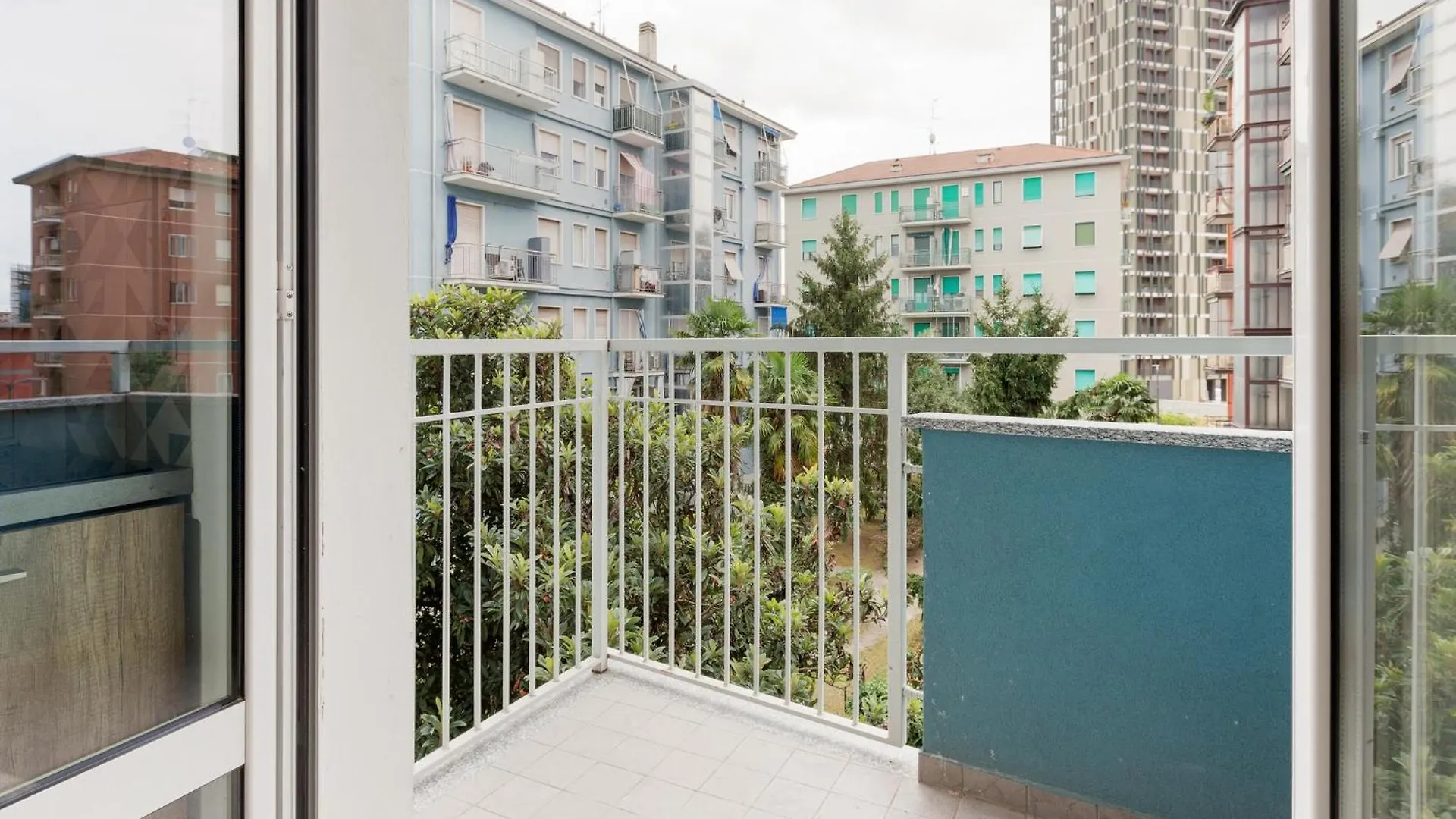 Cimiano M2 Cozy Studio With Balcony Milan
